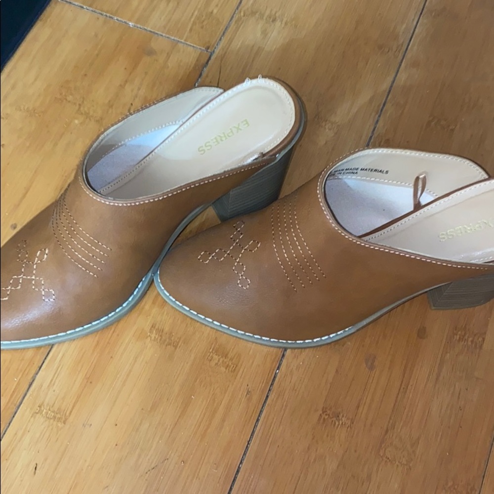Express tan mules
